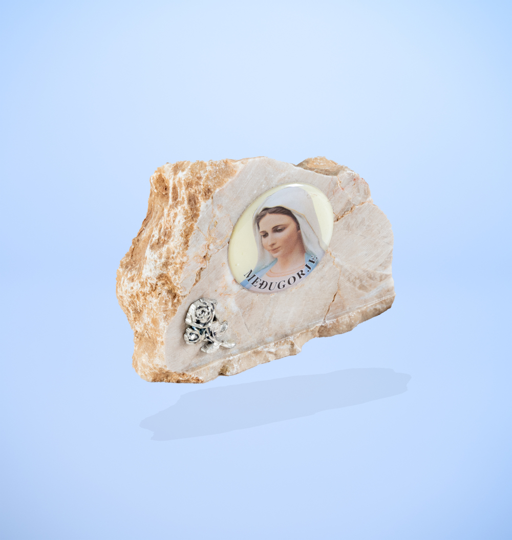 Soprammobile madonna in Pietra della Collina delle Apparizioni di Medjugorje