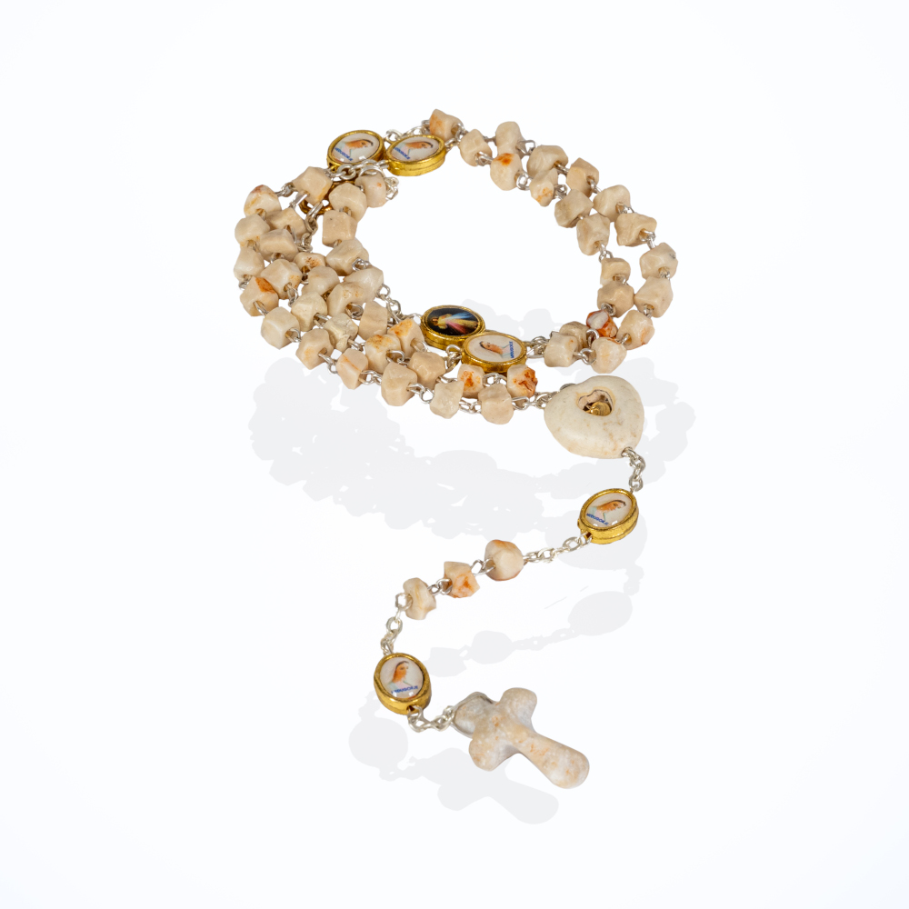 Collana rosario in pietra del podboro con il Cuore di Maria in pietra